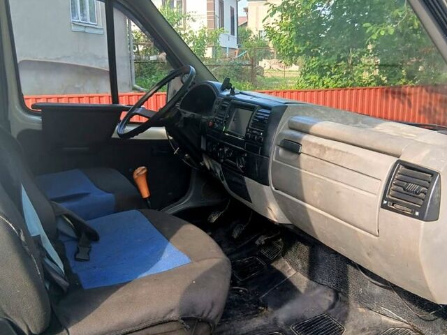 Білий ГАЗ Газель, об'ємом двигуна 2.3 л та пробігом 217 тис. км за 3000 $, фото 6 на Automoto.ua
