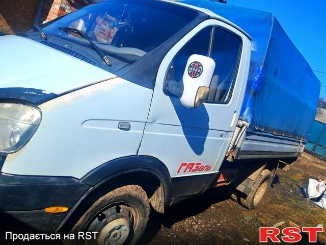 Белый ГАЗ Газель, объемом двигателя 2.4 л и пробегом 240 тыс. км за 2200 $, фото 3 на Automoto.ua