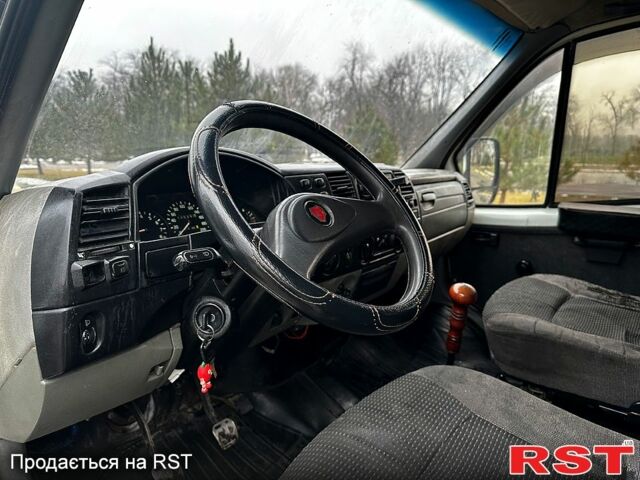 Білий ГАЗ Газель, об'ємом двигуна 2.3 л та пробігом 111 тис. км за 3800 $, фото 9 на Automoto.ua