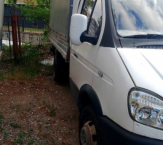 Білий ГАЗ Газель, об'ємом двигуна 2.9 л та пробігом 200 тис. км за 2000 $, фото 2 на Automoto.ua
