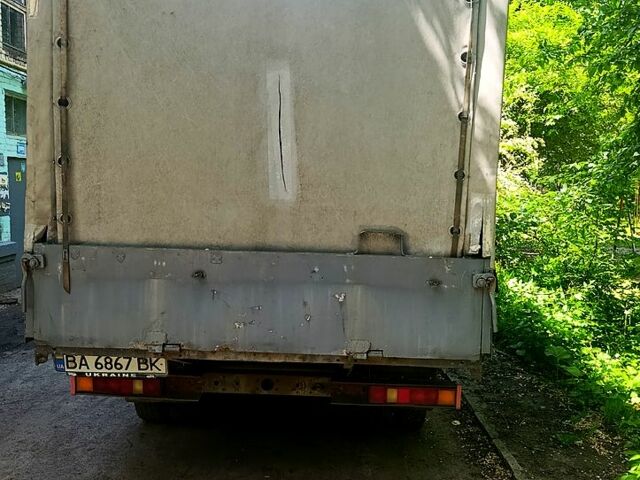 Белый ГАЗ Газель, объемом двигателя 2.5 л и пробегом 856 тыс. км за 2500 $, фото 4 на Automoto.ua