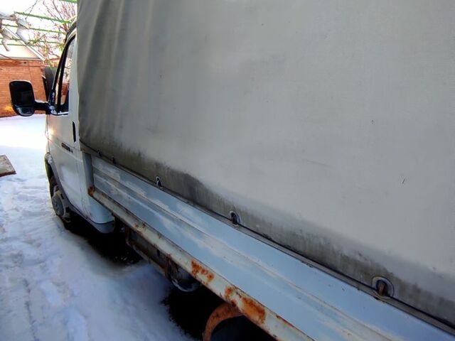 Белый ГАЗ Газель, объемом двигателя 2.3 л и пробегом 290 тыс. км за 2100 $, фото 7 на Automoto.ua