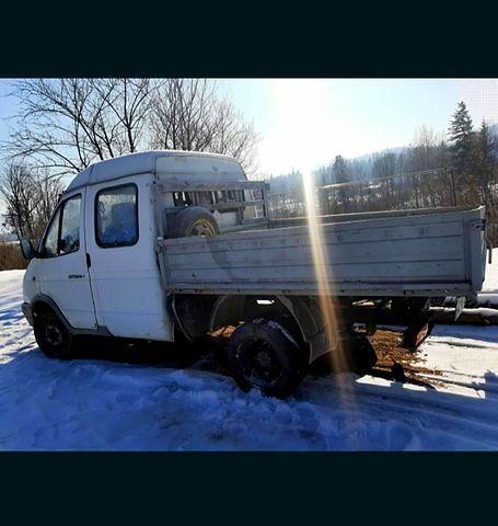 Белый ГАЗ Газель, объемом двигателя 2.3 л и пробегом 50 тыс. км за 2500 $, фото 2 на Automoto.ua