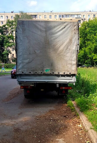Белый ГАЗ Газель, объемом двигателя 2.5 л и пробегом 251 тыс. км за 4000 $, фото 3 на Automoto.ua