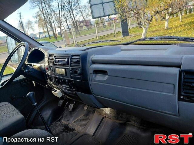 Белый ГАЗ Газель, объемом двигателя 2.5 л и пробегом 214 тыс. км за 3800 $, фото 5 на Automoto.ua