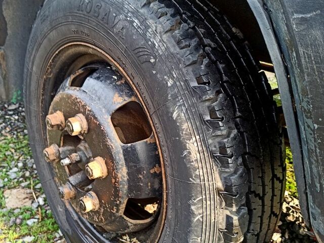 Белый ГАЗ Газель, объемом двигателя 2.5 л и пробегом 30 тыс. км за 2300 $, фото 2 на Automoto.ua