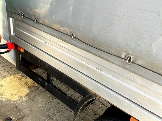 Белый ГАЗ Газель, объемом двигателя 2.4 л и пробегом 135 тыс. км за 4300 $, фото 11 на Automoto.ua