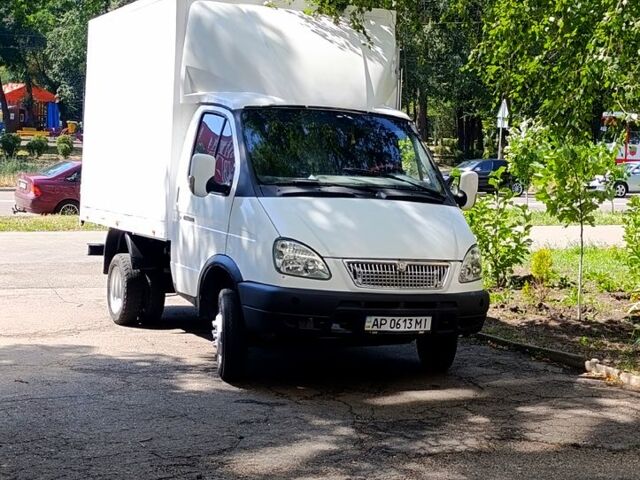 Белый ГАЗ Газель, объемом двигателя 2.5 л и пробегом 322 тыс. км за 2500 $, фото 1 на Automoto.ua