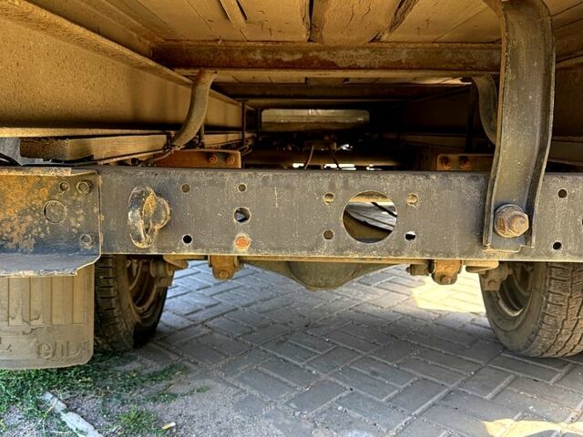 Білий ГАЗ Газель, об'ємом двигуна 2.5 л та пробігом 300 тис. км за 4500 $, фото 5 на Automoto.ua
