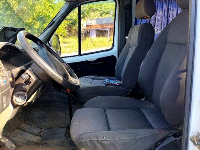 Білий ГАЗ Газель, об'ємом двигуна 2.5 л та пробігом 200 тис. км за 2000 $, фото 1 на Automoto.ua