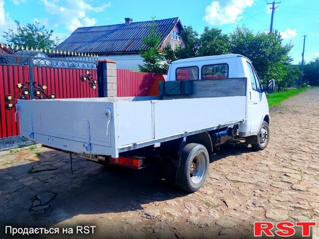 Белый ГАЗ Газель, объемом двигателя 2.5 л и пробегом 300 тыс. км за 2200 $, фото 4 на Automoto.ua