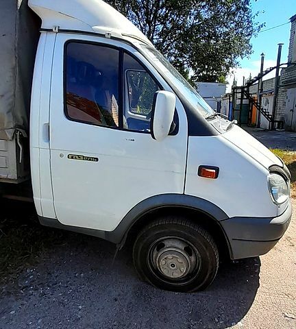 Білий ГАЗ Газель, об'ємом двигуна 2.4 л та пробігом 1380 тис. км за 3500 $, фото 2 на Automoto.ua