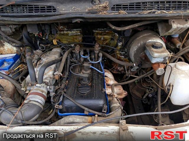 Белый ГАЗ Газель, объемом двигателя 2.5 л и пробегом 291 тыс. км за 2550 $, фото 5 на Automoto.ua