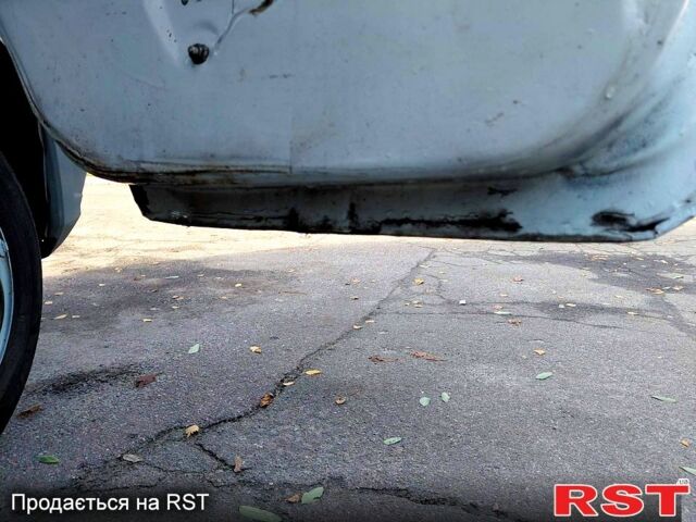 Белый ГАЗ Газель, объемом двигателя 2.5 л и пробегом 214 тыс. км за 3800 $, фото 11 на Automoto.ua