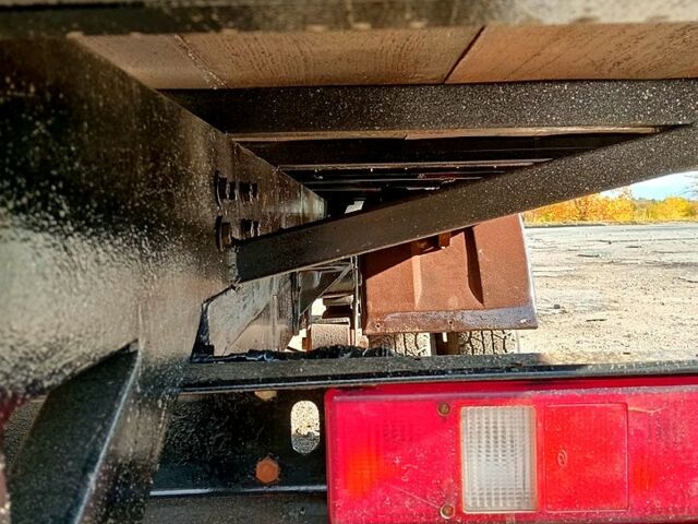 Белый ГАЗ Газель, объемом двигателя 2.5 л и пробегом 200 тыс. км за 3700 $, фото 10 на Automoto.ua