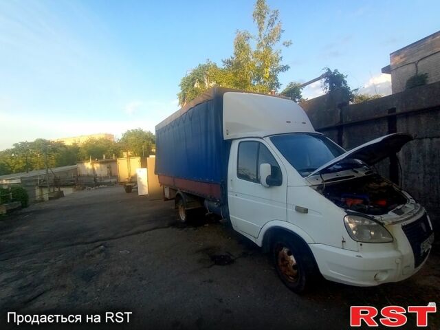 Белый ГАЗ Газель, объемом двигателя 2.5 л и пробегом 201 тыс. км за 2300 $, фото 4 на Automoto.ua