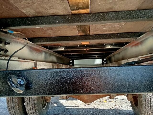 Белый ГАЗ Газель, объемом двигателя 2.5 л и пробегом 200 тыс. км за 3700 $, фото 9 на Automoto.ua