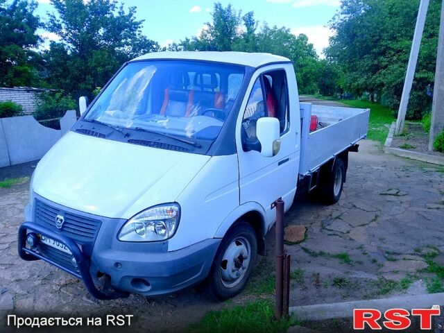 Белый ГАЗ Газель, объемом двигателя 2.5 л и пробегом 300 тыс. км за 2200 $, фото 2 на Automoto.ua