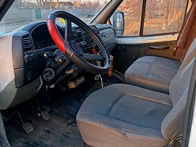 Білий ГАЗ Газель, об'ємом двигуна 2.3 л та пробігом 180 тис. км за 2500 $, фото 9 на Automoto.ua