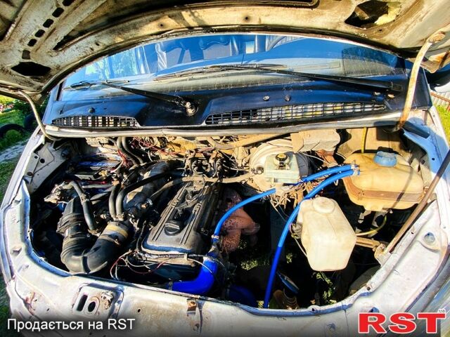 Белый ГАЗ Газель, объемом двигателя 2.5 л и пробегом 181 тыс. км за 3200 $, фото 8 на Automoto.ua