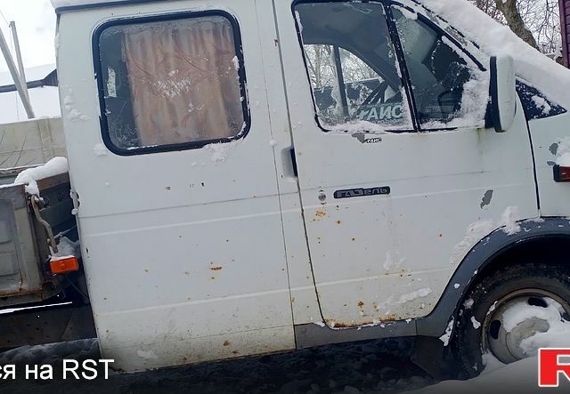 Белый ГАЗ Газель, объемом двигателя 2.5 л и пробегом 20000 тыс. км за 1800 $, фото 4 на Automoto.ua