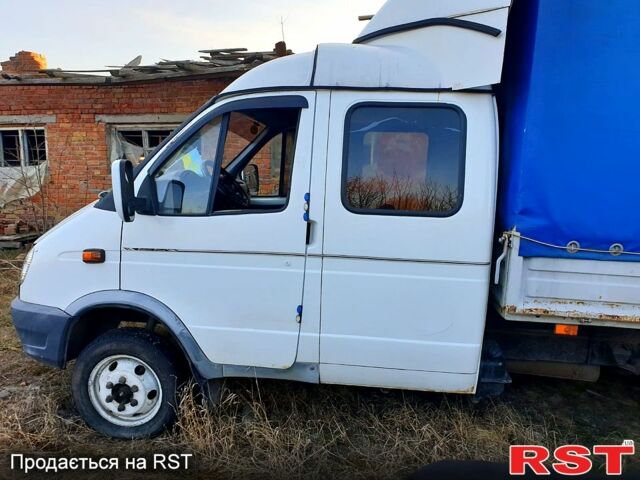Белый ГАЗ Газель, объемом двигателя 2.5 л и пробегом 218 тыс. км за 3200 $, фото 1 на Automoto.ua