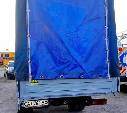 Белый ГАЗ Газель, объемом двигателя 2.4 л и пробегом 285 тыс. км за 3900 $, фото 2 на Automoto.ua