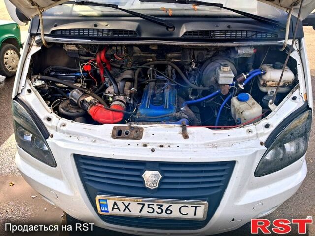 Белый ГАЗ Газель, объемом двигателя 2.5 л и пробегом 340 тыс. км за 5000 $, фото 6 на Automoto.ua