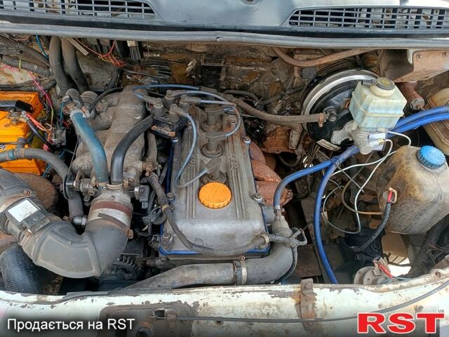 Білий ГАЗ Газель, об'ємом двигуна 2.7 л та пробігом 200 тис. км за 5500 $, фото 4 на Automoto.ua