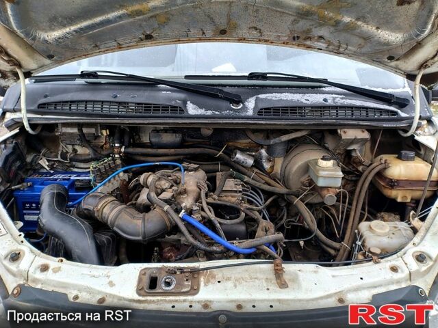 Белый ГАЗ Газель, объемом двигателя 2.9 л и пробегом 1300 тыс. км за 5000 $, фото 9 на Automoto.ua