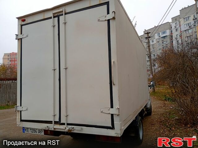 Белый ГАЗ Газель, объемом двигателя 2.9 л и пробегом 187 тыс. км за 4850 $, фото 4 на Automoto.ua