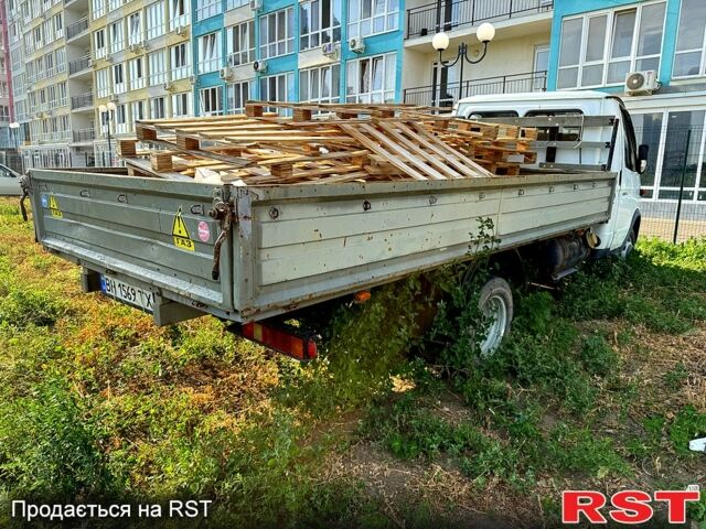 Белый ГАЗ Газель, объемом двигателя 2.9 л и пробегом 250 тыс. км за 4500 $, фото 3 на Automoto.ua