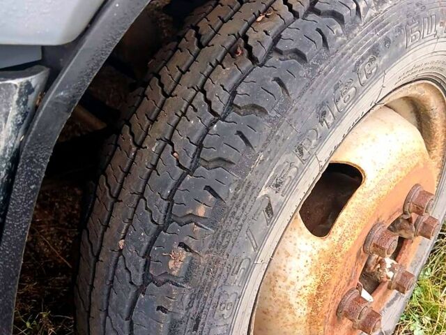 Білий ГАЗ Газель, об'ємом двигуна 2.5 л та пробігом 250 тис. км за 1600 $, фото 6 на Automoto.ua