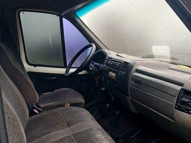 Білий ГАЗ Газель, об'ємом двигуна 2.5 л та пробігом 250 тис. км за 1600 $, фото 4 на Automoto.ua