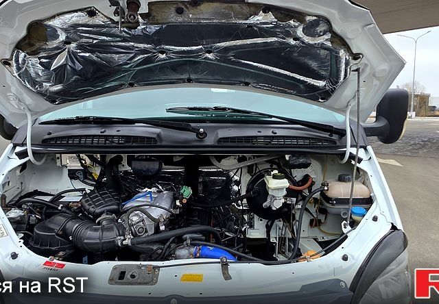 Белый ГАЗ Газель, объемом двигателя 2.9 л и пробегом 131 тыс. км за 6800 $, фото 9 на Automoto.ua