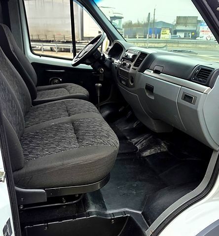 Белый ГАЗ Газель, объемом двигателя 2.9 л и пробегом 131 тыс. км за 6800 $, фото 6 на Automoto.ua