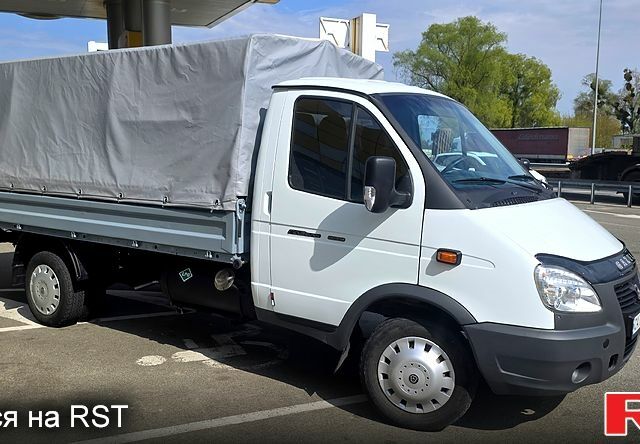 Белый ГАЗ Газель, объемом двигателя 2.7 л и пробегом 124 тыс. км за 7700 $, фото 2 на Automoto.ua