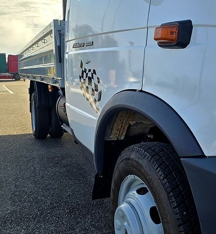 Белый ГАЗ Газель, объемом двигателя 2.7 л и пробегом 0 тыс. км за 7500 $, фото 10 на Automoto.ua