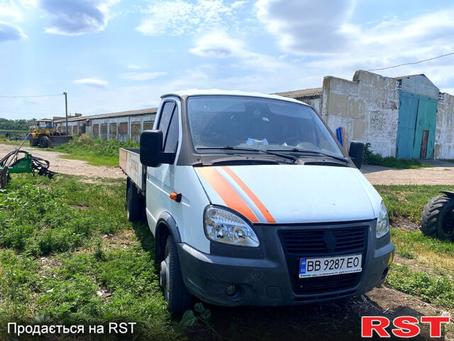 Білий ГАЗ Газель, об'ємом двигуна 2.7 л та пробігом 96 тис. км за 11000 $, фото 6 на Automoto.ua