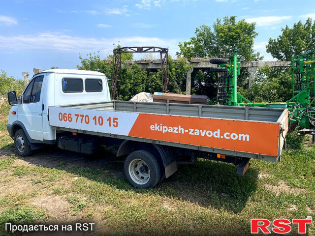 Білий ГАЗ Газель, об'ємом двигуна 2.7 л та пробігом 96 тис. км за 11000 $, фото 3 на Automoto.ua