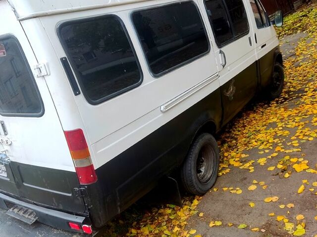 Белый ГАЗ Газель, объемом двигателя 2.9 л и пробегом 150 тыс. км за 1000 $, фото 1 на Automoto.ua