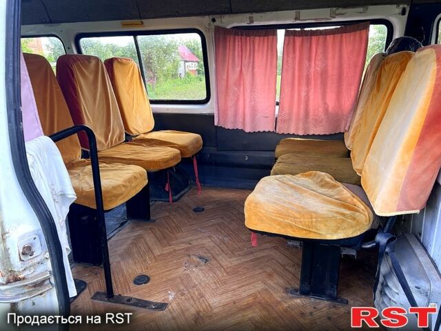 Белый ГАЗ Газель, объемом двигателя 2.4 л и пробегом 150 тыс. км за 1550 $, фото 6 на Automoto.ua