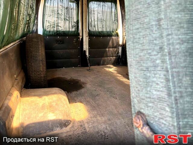 Білий ГАЗ Газель, об'ємом двигуна 2.5 л та пробігом 50 тис. км за 1350 $, фото 10 на Automoto.ua
