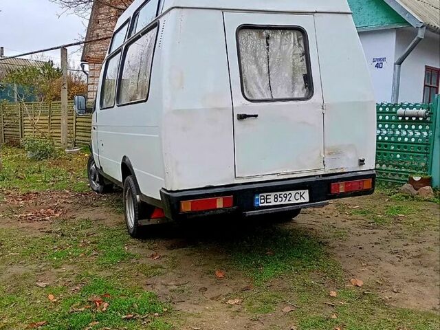 Белый ГАЗ Газель, объемом двигателя 2.9 л и пробегом 77 тыс. км за 2000 $, фото 2 на Automoto.ua