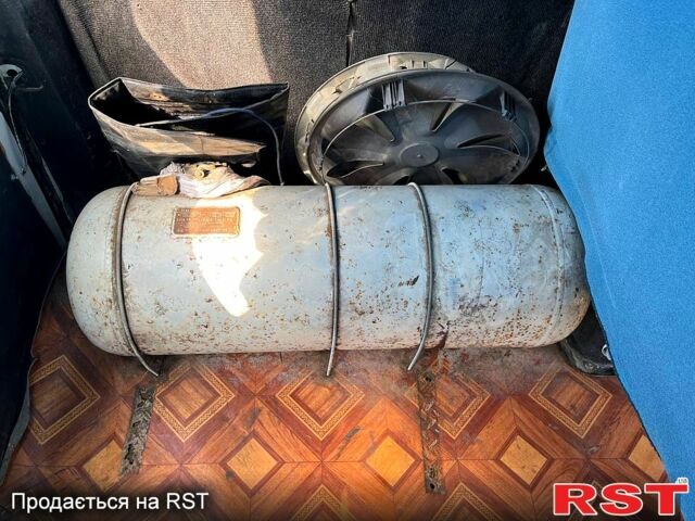 Белый ГАЗ Газель, объемом двигателя 2.3 л и пробегом 295 тыс. км за 1990 $, фото 9 на Automoto.ua