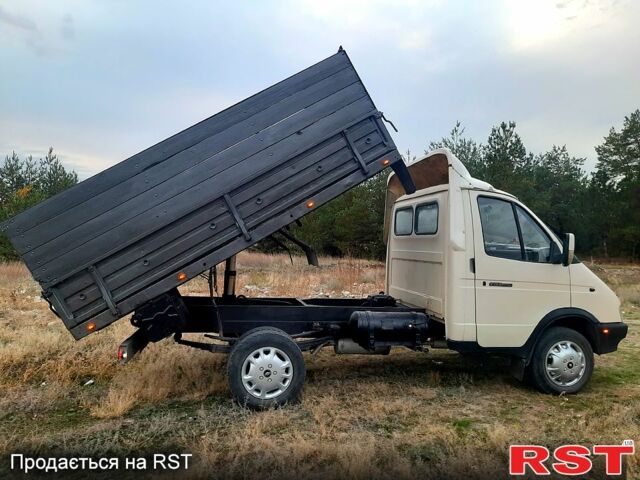 Бежевый ГАЗ Газель, объемом двигателя 2.4 л и пробегом 130 тыс. км за 3900 $, фото 4 на Automoto.ua