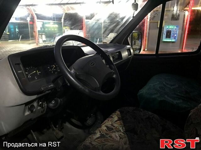 Фіолетовий ГАЗ Газель, об'ємом двигуна 2.9 л та пробігом 0 тис. км за 3600 $, фото 4 на Automoto.ua