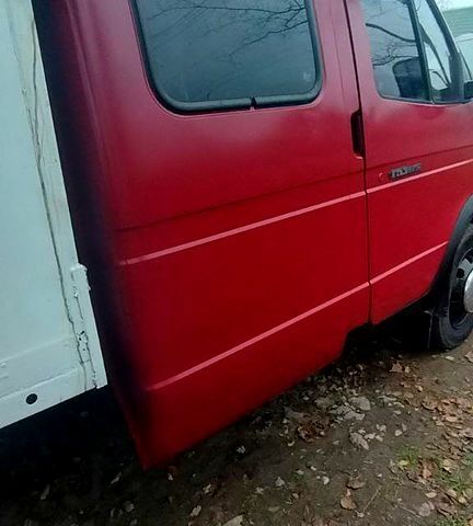 Красный ГАЗ Газель, объемом двигателя 2.5 л и пробегом 0 тыс. км за 2000 $, фото 1 на Automoto.ua