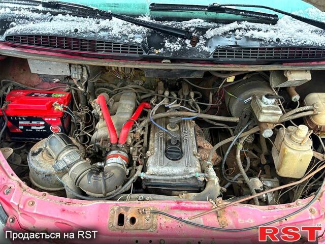 Червоний ГАЗ Газель, об'ємом двигуна 2.4 л та пробігом 350 тис. км за 700 $, фото 6 на Automoto.ua