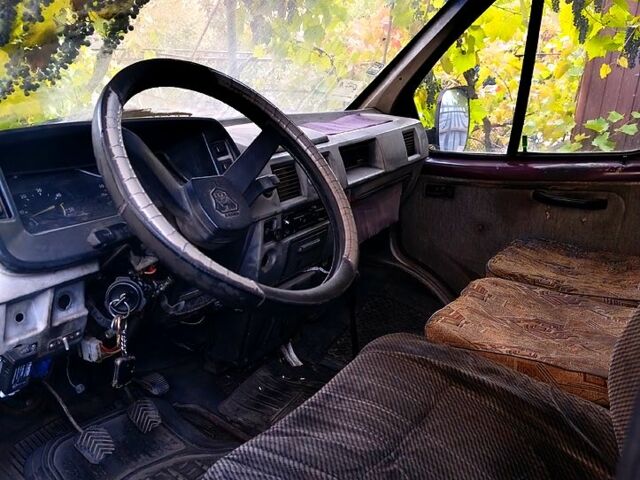 ГАЗ Газель 2002 у Миколаєві на Automoto.ua Червоний ГАЗ Газель, об'ємом двигуна 2.4 л та пробігом 0 тис. км за 1200 $, фото 8 на Automoto.ua